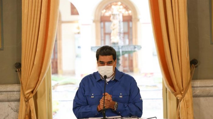 “Si quieres la paz, prepárate para defenderla”: Maduro realizó prueba de misiles a la espera de buques iraníes