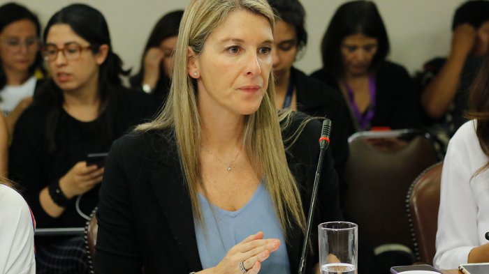 Diputada Marcela Sabat confirma que dio positivo por COVID-19