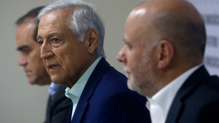 Heraldo Muñoz dice que la mayoría de los partidos de oposición se sumarán al llamado de Piñera a un acuerdo nacional