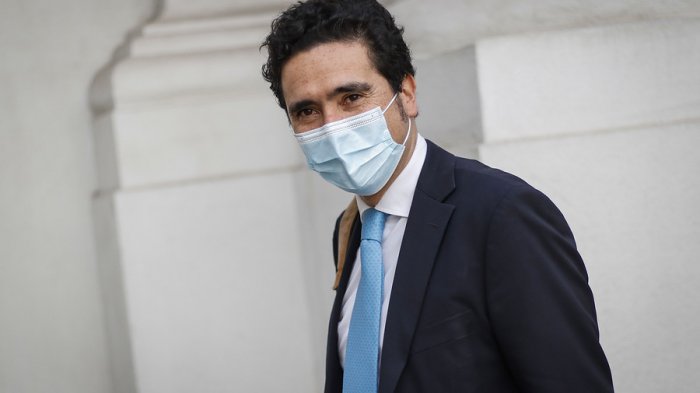 Ministro de Hacienda por opción de rescate de Latam: No se va a dar “una garantía o seguro gratis