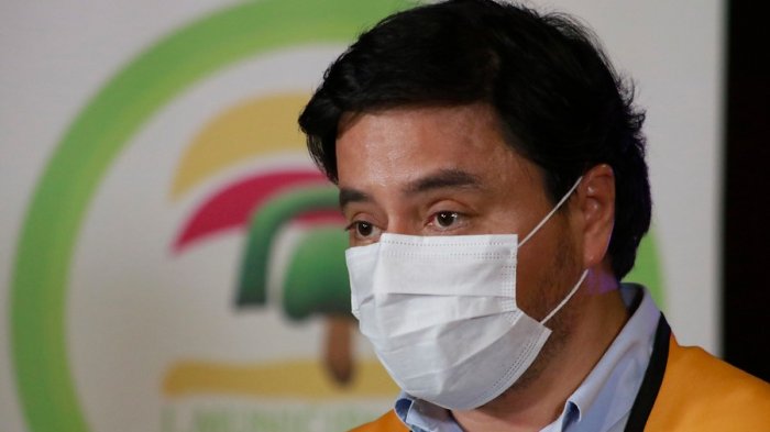 Alcalde Carter dijo que encargó la compra de 300 ataúdes para La Florida