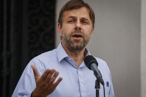 Codina habilitará plataforma para que vecinos puedan comprar con tarjeta y con una transferencia hecha por el municipio