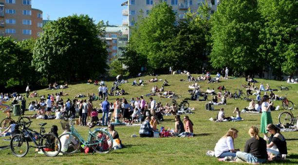 No decretó cuarentena: Suecia reconoce que debió adoptar estrategia más estricta contra el COVID-19