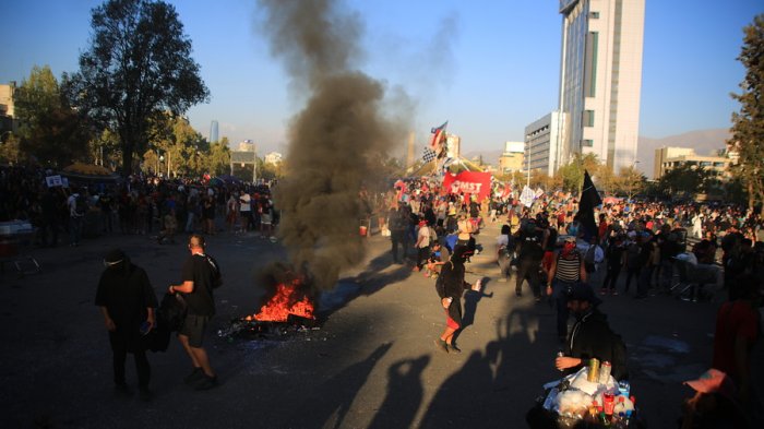 Índice de Paz Global: Chile sufrió el segundo peor deterioro en Sudamérica, después de Venezuela