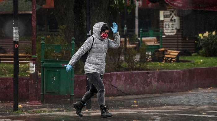 ¡Temporal! Lluvias con vientos de hasta 90 kilómetros por hora afectarán al centro-sur del país