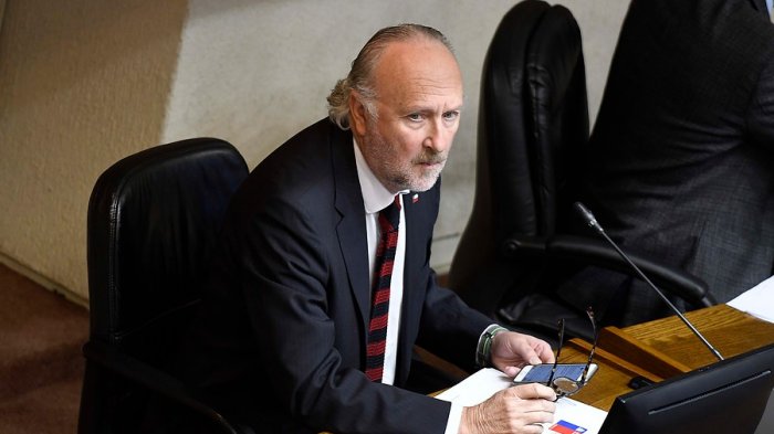 Ministro Prokurica por protocolos sanitarios en mineras: 