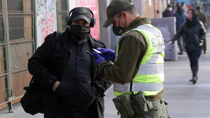 Fijan primera condena de cárcel efectiva para hombre que infringió cuarentena e intentó fugarse de control