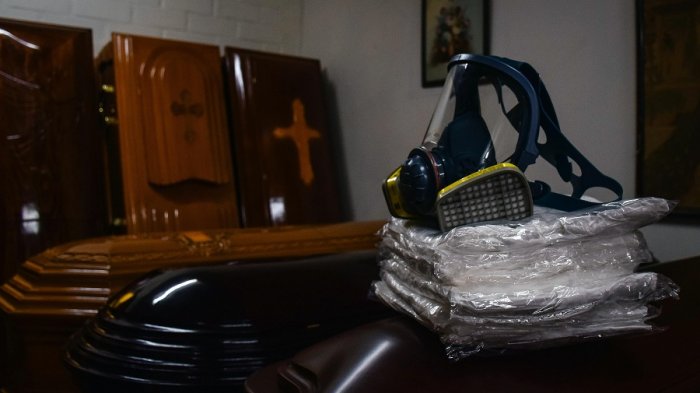 Ministerio de Salud reportaría a la OMS cifra de fallecidos por COVID-19 más alta que la informada a diario