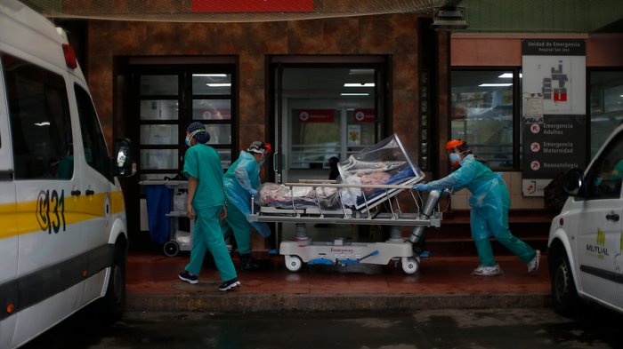 Por qué un corticosteroide podría reducir riesgo de muerte de pacientes conectados a ventiladores