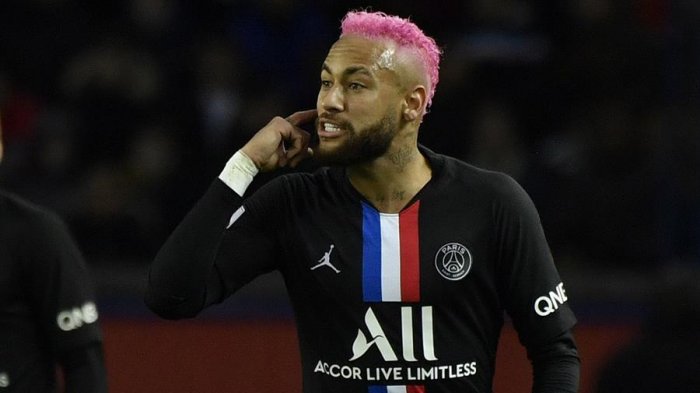 Condenan a Neymar a devolver 6,8 millones de euros al Barça