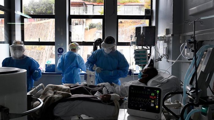 Gobierno dice que diferencias en letalidad de sector público y privado no se debe a la calidad de atención