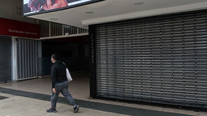 Pdte. de la Cámara de Comercio RM y productos esenciales: 