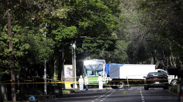 Al menos 3 personas murieron en atentado contra el secretario de Seguridad de la Ciudad de México