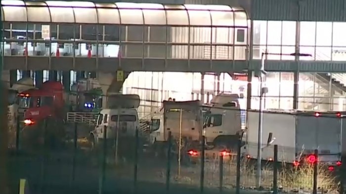 Hombre murió aplastado por grúa horquilla en bodega de San Bernardo: No habría tenido licencia para conducirla