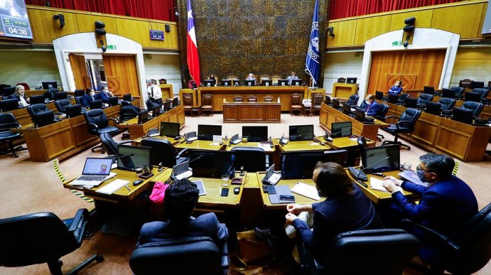 Consejo de Alta Dirección Pública fija rebaja en 25% de la dieta parlamentaria y en 10% el sueldo del presidente