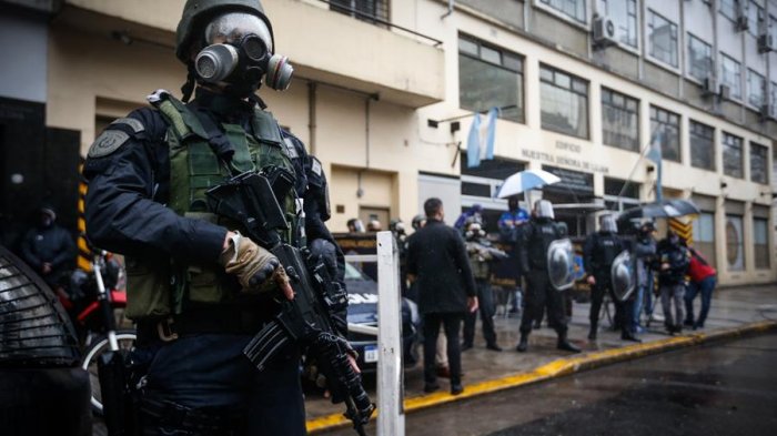 22 ex funcionarios de Macri son detenidos por acusaciones de espionaje ilegal