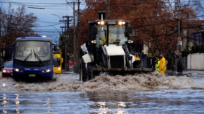 Ministro de Obras Públicas reconoce: 