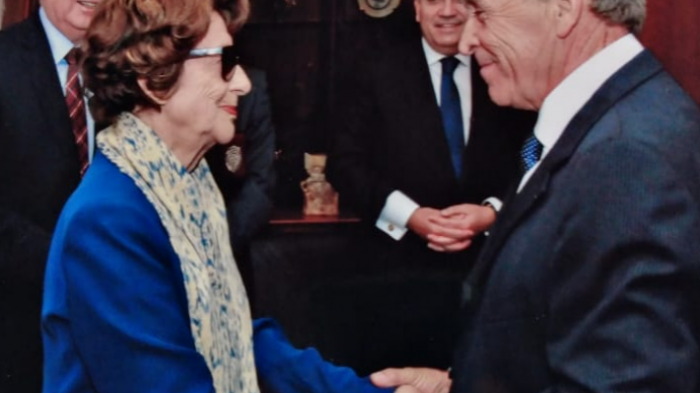 El noble corazón de Hildorfo Burgos, el detective que salvó la vida de Ángela Jeria en dictadura