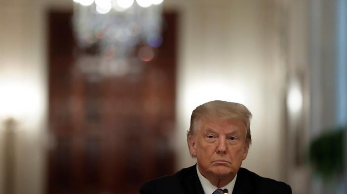 Trump habría pagado para que hicieran sus exámenes SAT y otras revelaciones del libro de su sobrina