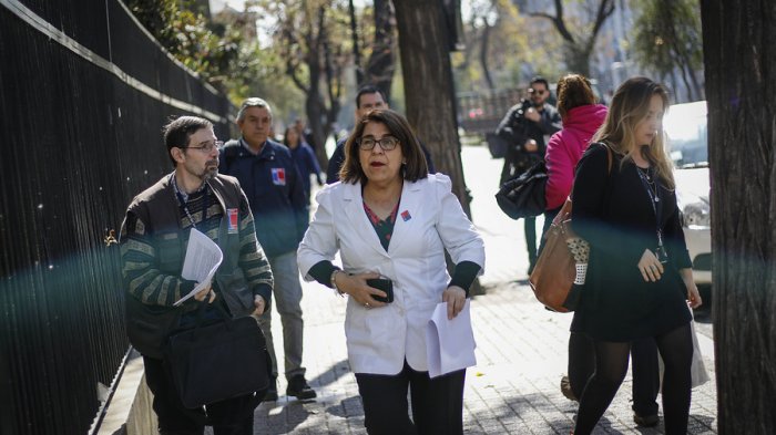 Rosa Oyarce propone desconfinamiento en tres etapas: 