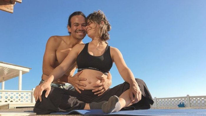 Ahora es el turno de la mamá: Montserrat Ballarin comparte foto de su hijo recién nacido