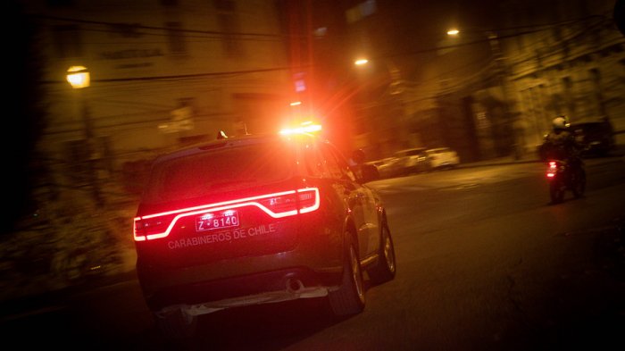 Mujer salió a denunciar que fue violada y la detuvieron por incumplir el toque de queda