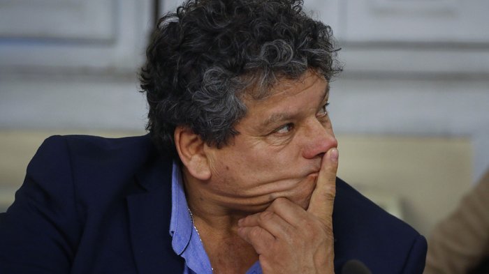 René Alinco por desconfinamiento en Aysén: 