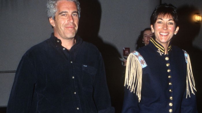 Fiscalía teme que se fugue y pide prisión para Ghislaine Maxwell, presunta cómplice de Jeffrey Epstein