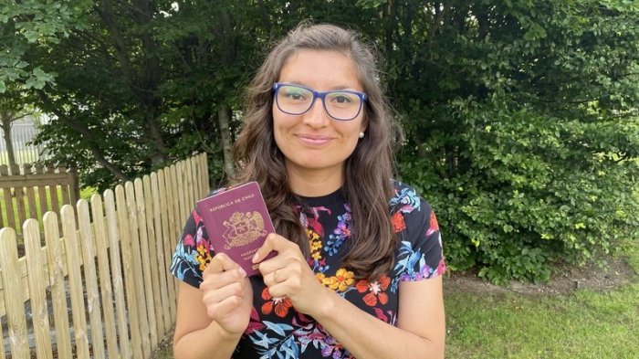 Le terminaron pidiendo disculpas: Estudiante chilena estuvo 12 días detenida en Irlanda