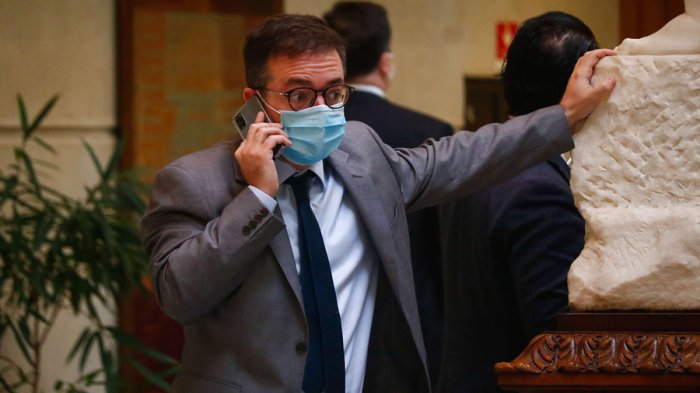 Diputado DC llevará al Servel a la UDI por ofensiva contra parlamentarios que aprobaron el retiro de fondos