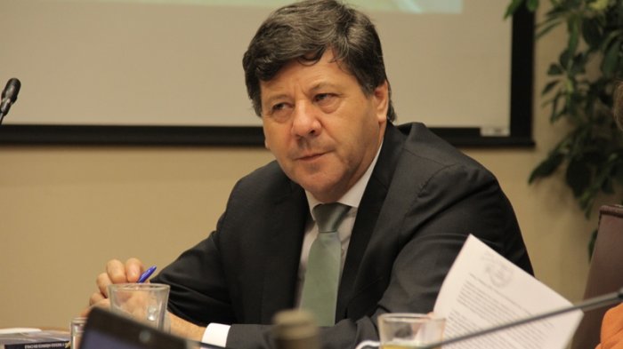 Ya estarían los votos necesarios: Senador Castro anunció que está a favor retiro del 10%