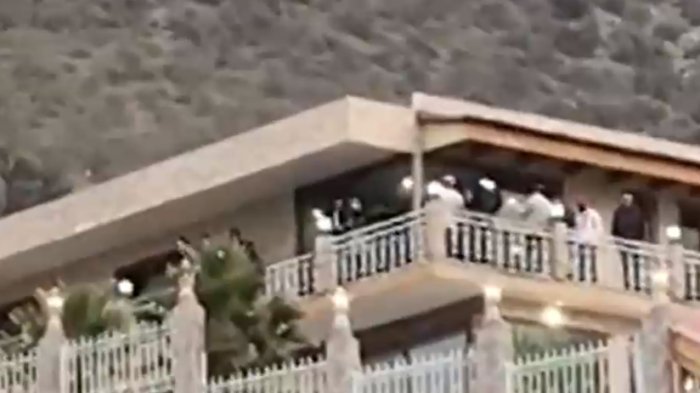 Sin respetar la cuarentena: Detienen a 17 personas que fueron sorprendidas grabando un videoclip en Pudahuel