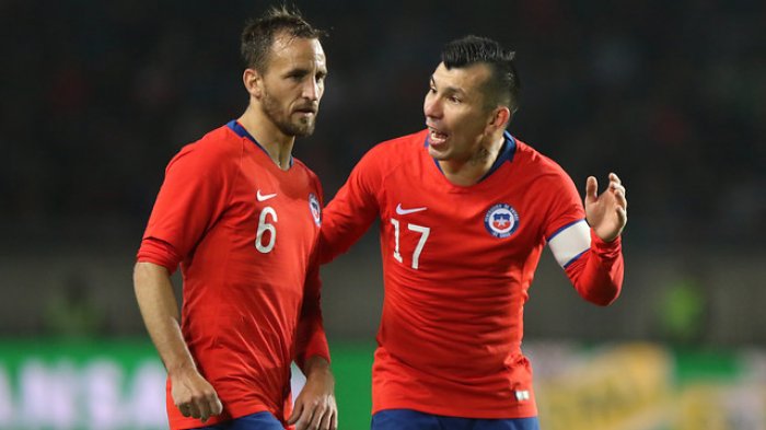 Gary golpeó la mesa ante la polémica en la UC: “Chapa es nuestro capitán, se lo ha ganado”