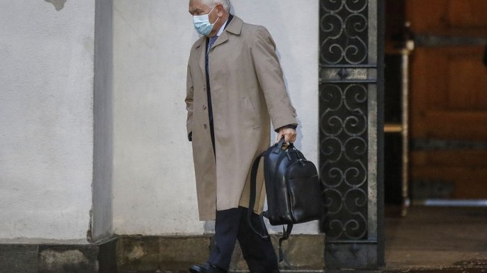 De cuarentena a transición: Ministro Paris adelanta que Santiago cumple parámetros para avanzar en Plan 