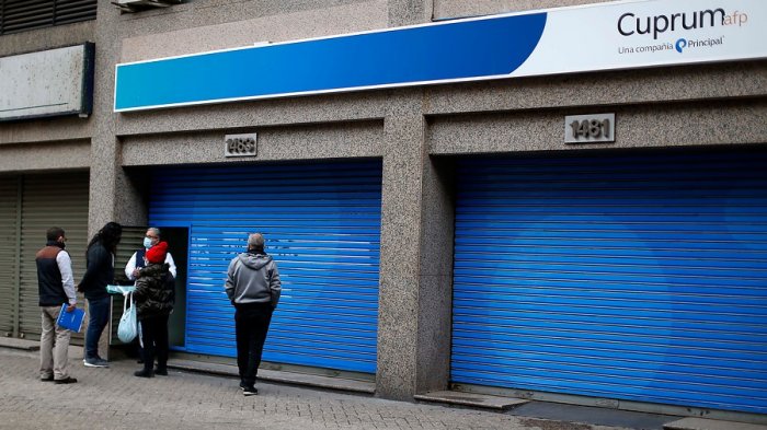 ¿Realmente es el 10%? Los montos efectivos que afiliados podrían retirar de las AFP