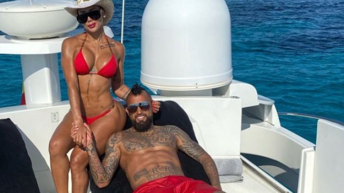 La comentada transmisión en vivo de Arturo Vidal balbuceando: 