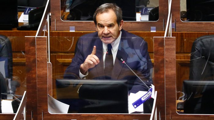 Carlos Larraín propone a Andrés Allamand como ministro del Interior: 