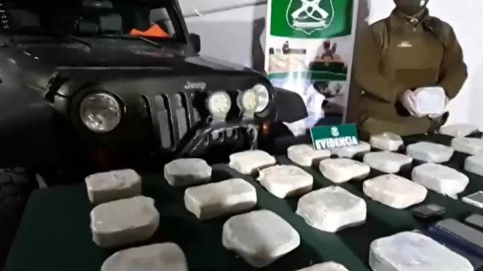 Sorprendidos durante patrullajes de rutina: 5 sujetos fueron detenidos en Calama transportando $320 millones en drogas