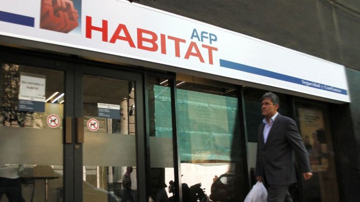 Comenzó el retiro del 10%: Así se debe completar el formulario para pedir el dinero