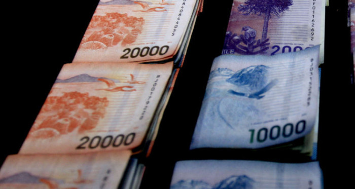 ¿Pedir todo o no? Los consejos que entregan los expertos antes de solicitar el 10%