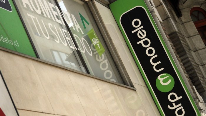 Superintendencia instruyó a AFP Modelo para que no sigan pidiendo la foto de carnet para retirar el 10%