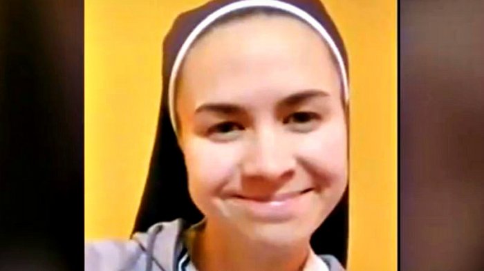 Citó al Papa Francisco: Monja es furor en TikTok con videos de bailes y bromas