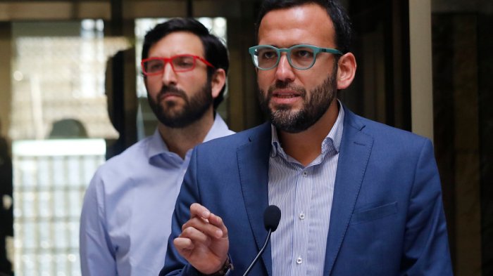 Pablo Vidal (RD): “Espero que hoy en la noche, el presidente Piñera le pida perdón al país