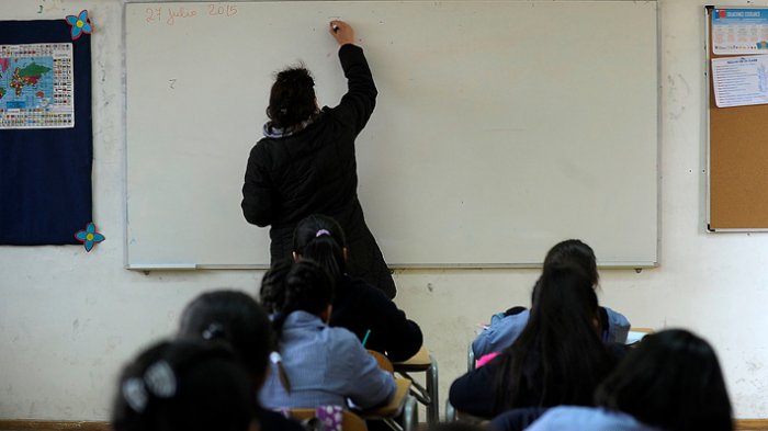 Comisión de Educación aprueba en general proyecto que impide a colegios particulares negar matrícula a alumnos morosos