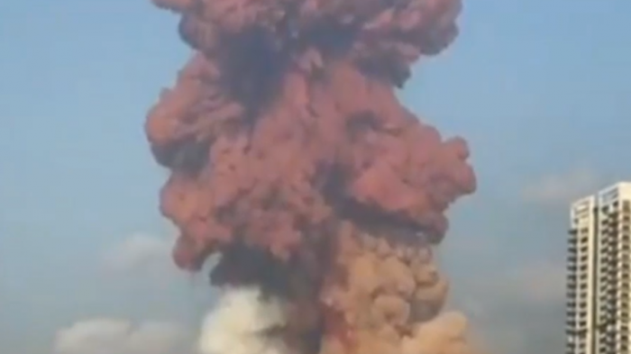 Al menos 78 muertos y más de 4 mil heridos tras gran explosión en Beirut