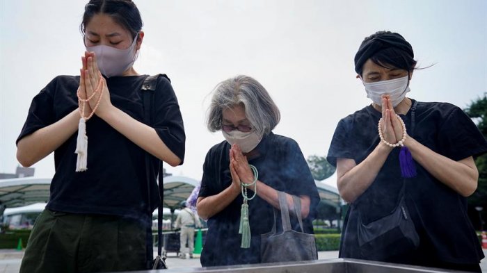 Hiroshima conmemora 75 años de la bomba atómica pidiendo al gobierno japonés que firme el tratado antinuclear