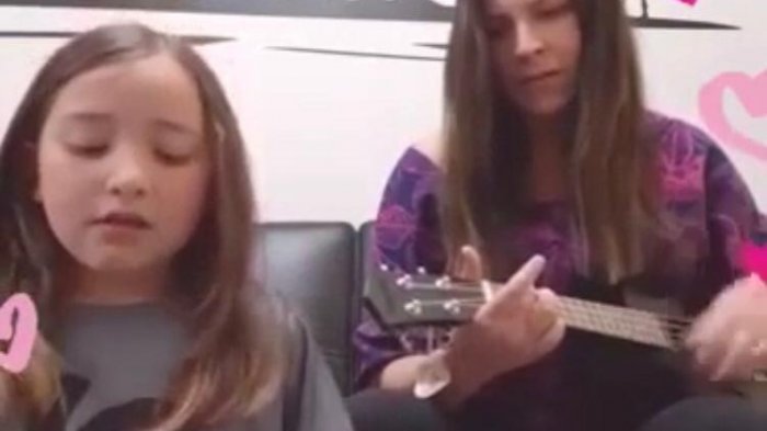 Habla Emilia, la niña de 9 años que se hizo viral por la emotiva versión chilena de “Canción sin miedo”
