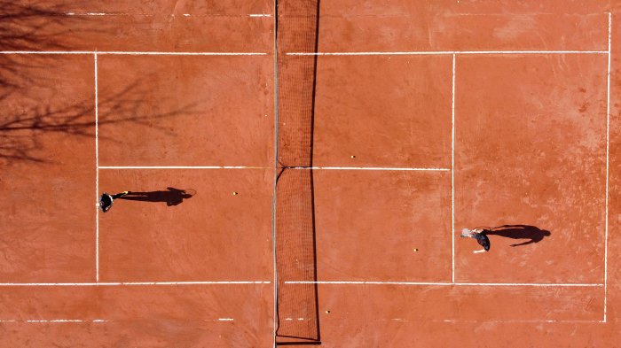 Recintos deportivos en comunas en Transición podrán abrir puertas