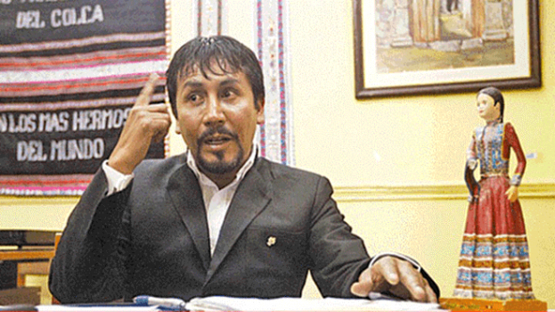 Comer carne de llama: La receta sin sustento científico de un gobernador peruano para combatir el COVID-19