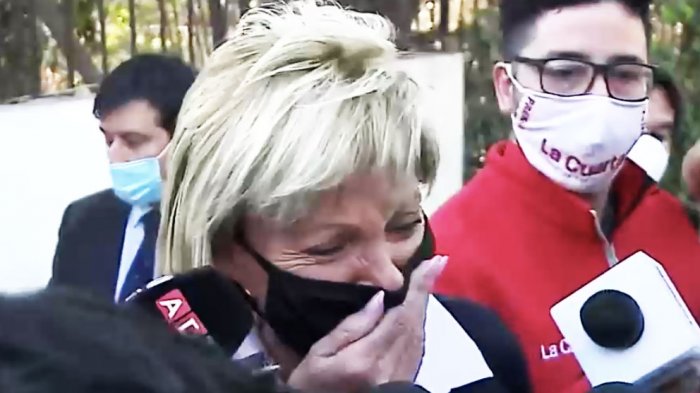 Raquel Argandoña rompe en llanto por Nano Calderón: “Hasta a un perro lo sueltas para caminar”